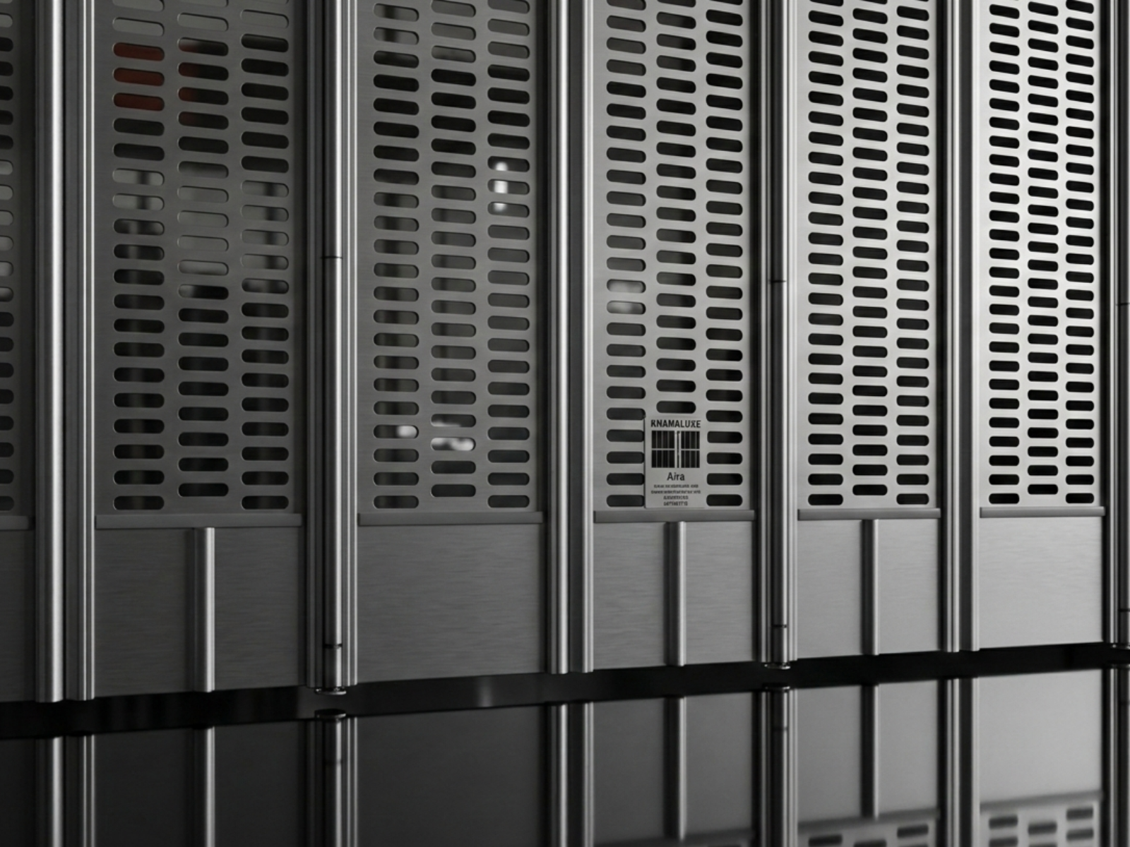 Cortina corrediza.Cortina de aluminio. Cortina de Acero. Cortina Multiperforada Horizontalmente Modelo Aíra Arrastre| Khamyluxe