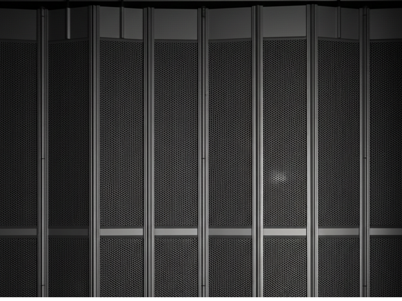 Cortina Plegable de Aluminio o Acero Multiperforada Modelo Kamaleónika Paneles