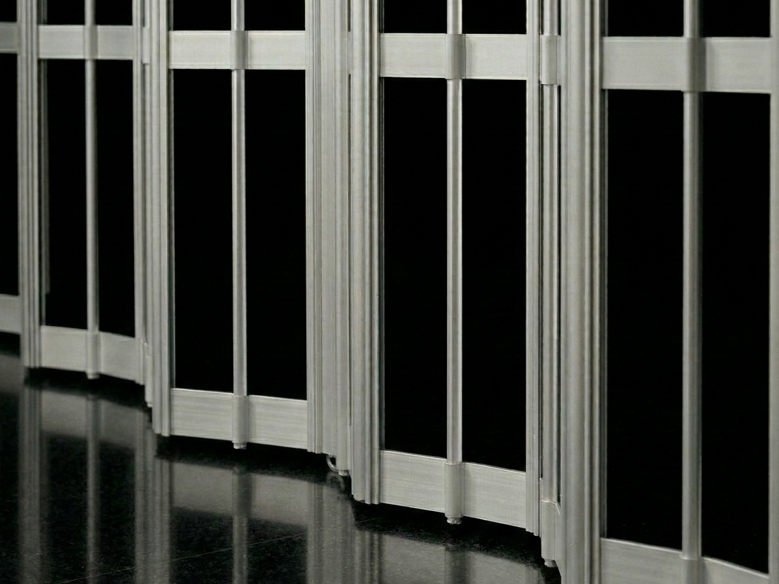 Cortina Tubular. Cortina Corrediza. Cortina Plegable. Modelo Protecta. Cortina de aluminio. Cortina de acero. Cortina de aluminio tubular. Cortina de Acero Tubular. Arrastre | Khamyluxe