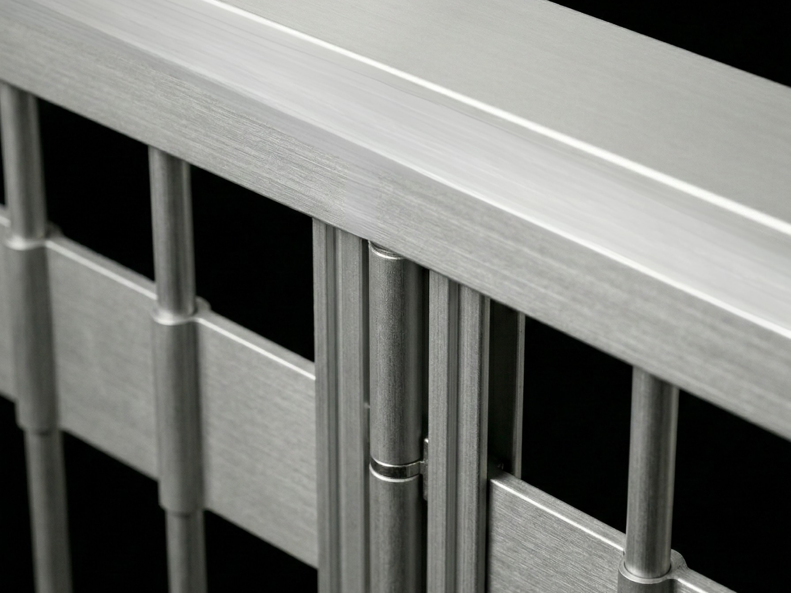 Cortina Tubular. Cortina Corrediza. Cortina Plegable. Modelo Protecta. Cortina de aluminio. Cortina de acero. Cortina de aluminio tubular. Cortina de Acero Tubular. Riel | Khamyluxe