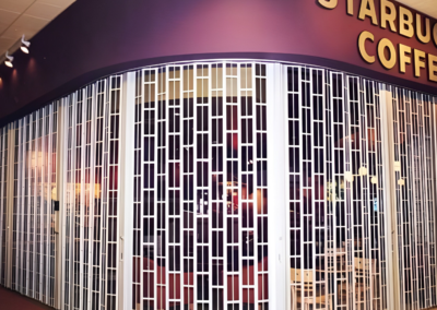 Cortina Tubular. Cortina Corrediza. Cortina Plegable. Modelo Protecta. Cortina de aluminio. Cortina de acero. Cortina de aluminio tubular. Cortina de Acero Tubular. Hero | Khamyluxe