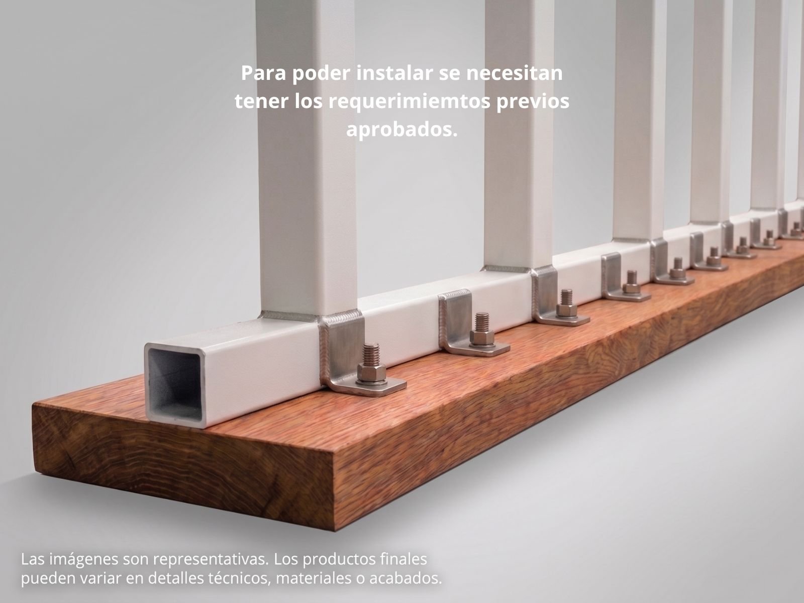 Componentes estructurales de instalación para cortina corrediza Modelo Aíra, incluyendo base de madera y perfiles de acero.